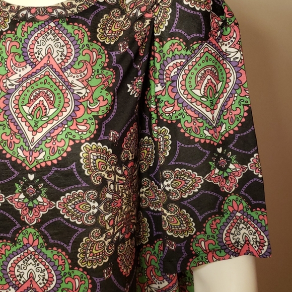 Crazy pattern t shirt - Picture 2 of 4